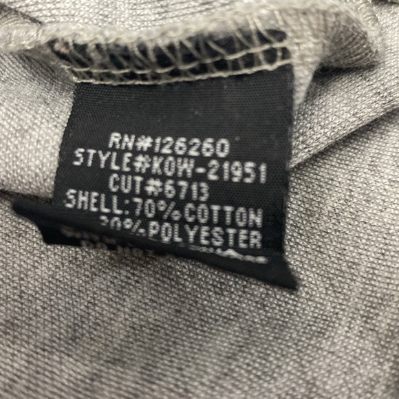 BNWOT Velvet Heart Sweatshirt with Cute Sleeves - Picture 3 of 7